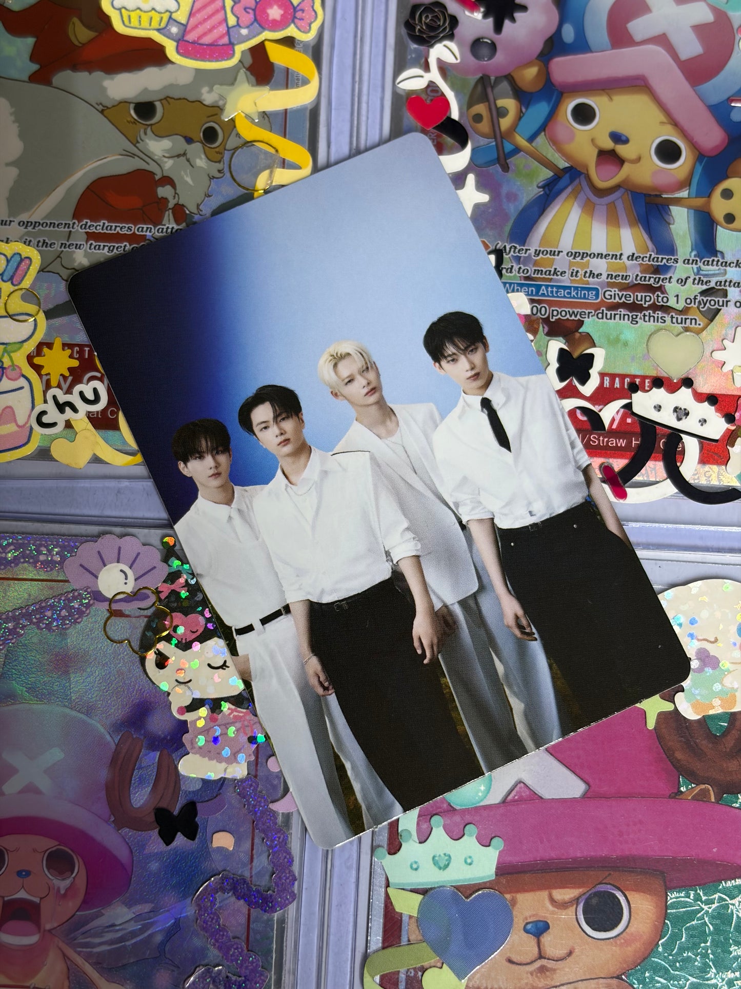 Jungwon, Jay, Niki y Sunoo Walk The Line trading