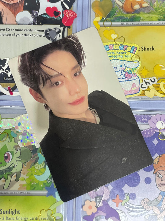 Jiwoong Loyalty