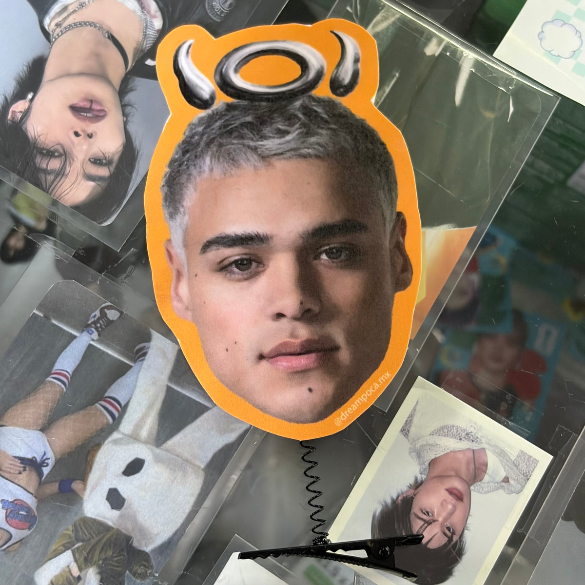 Clips de Cabello Santos Bravos