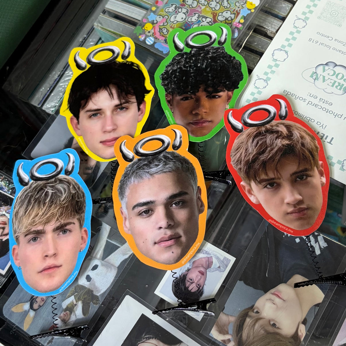 Clips de Cabello Santos Bravos