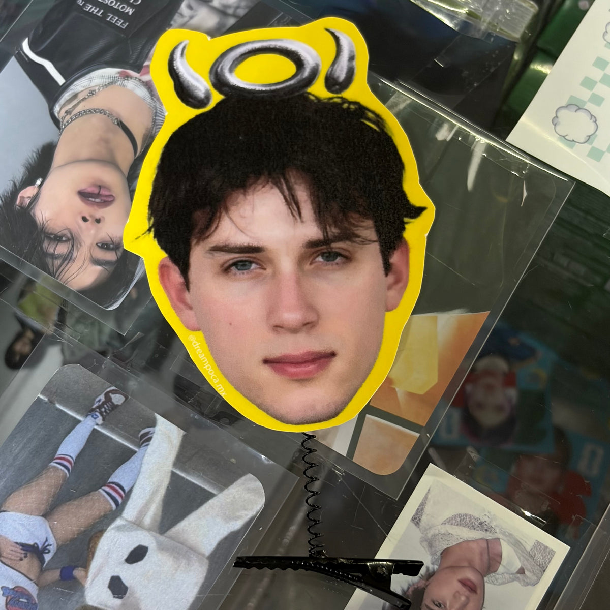 Clips de Cabello Santos Bravos