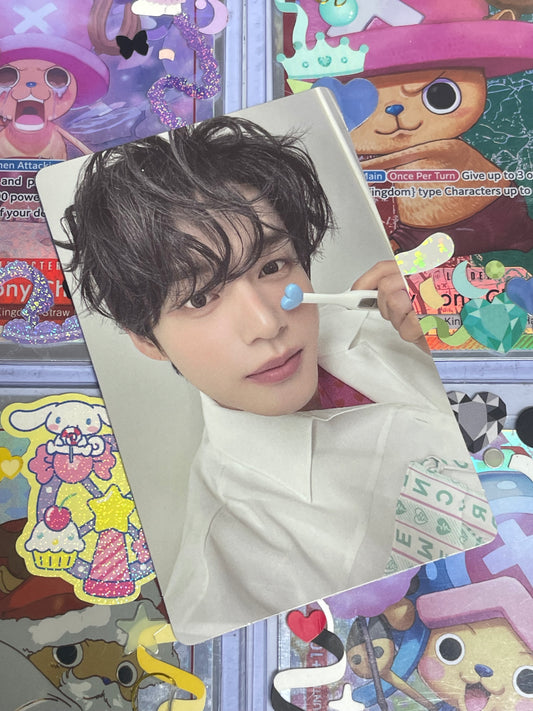 Jiwoong Blue Paradise ver DiggiPack