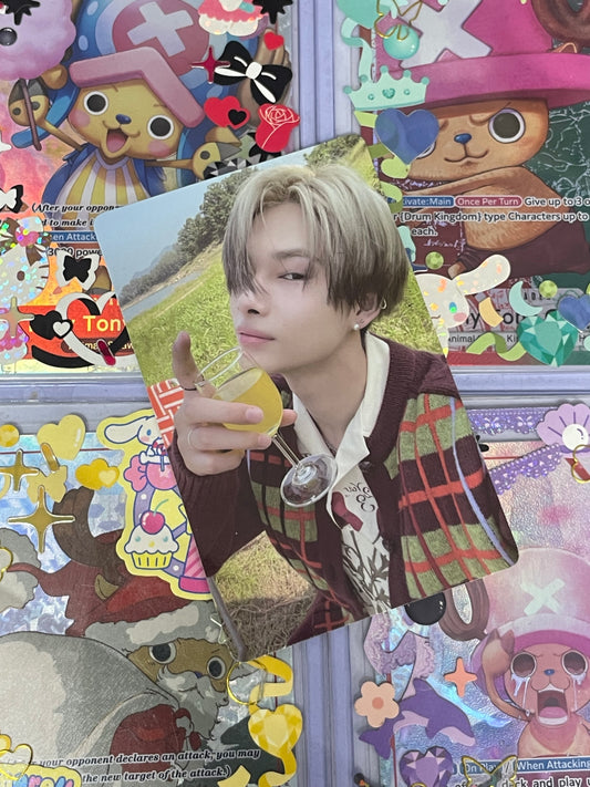 Niki Orange Blood ver Weverse