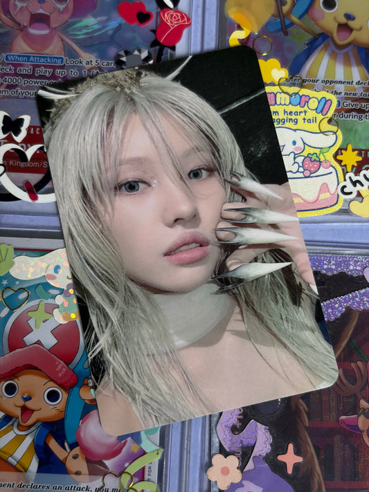 Soyeon We Are Pop-Up Random Photocard SET