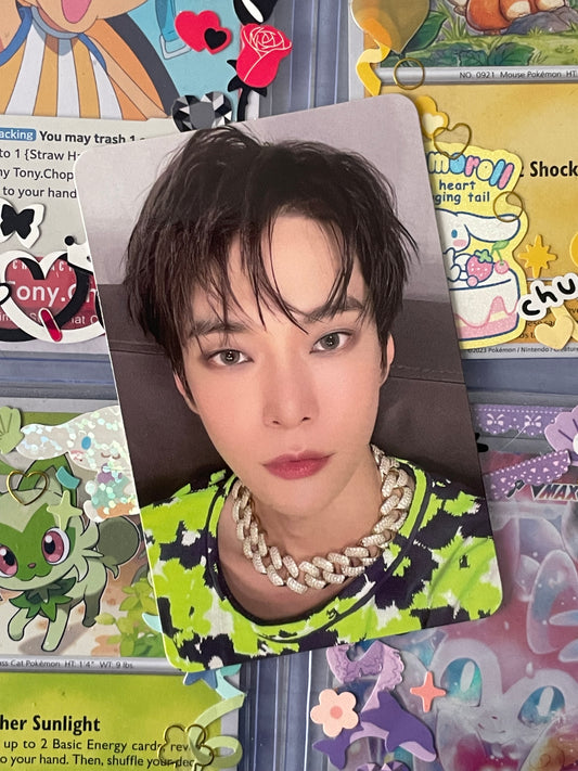 Doyoung trading 2 Baddies