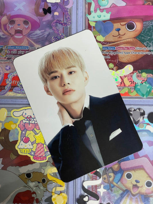 Jungwoo Secret Invitation trading