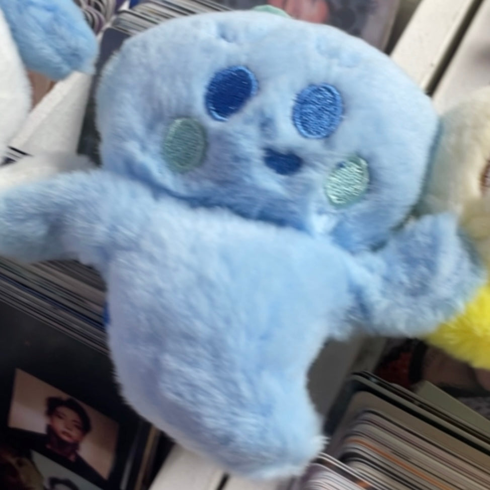 PELUCHES NCT DREAM CON IMÁN