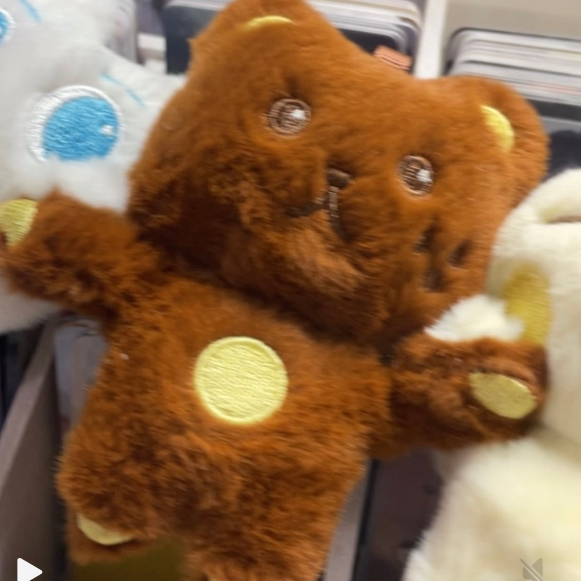 PELUCHES NCT DREAM CON IMÁN