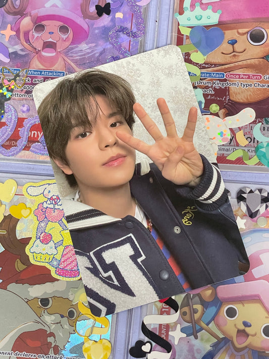 Seungmin Stay Hide Out
