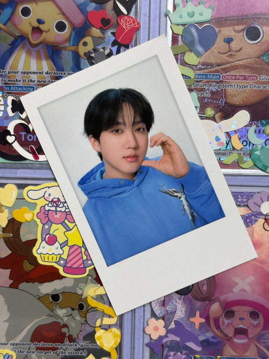 Changbin 5 O'clock Polaroid