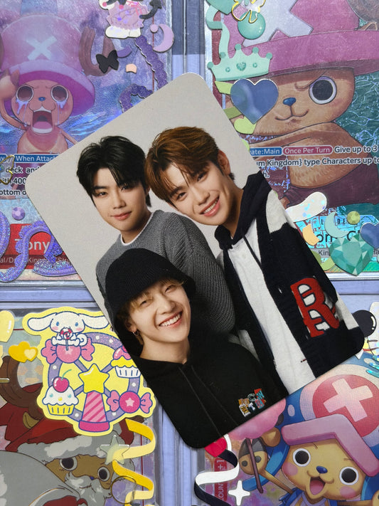 Matthew, Gunwook y TaeRae Unit RMTCRW